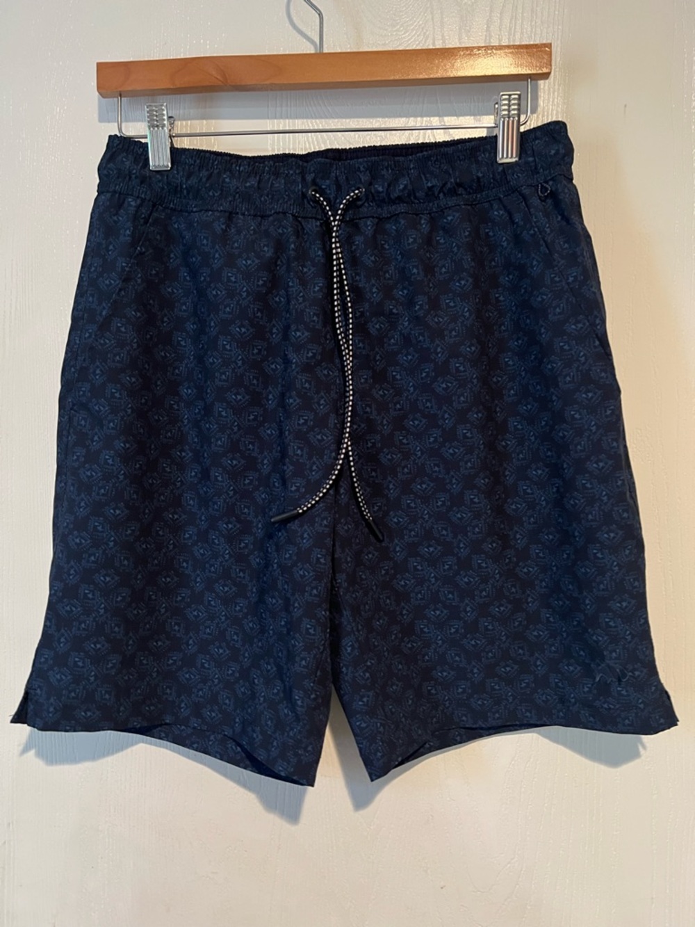 Fish Hippie Volley Short Men's Board Shorts Trunks Lined Drawstring Size Small